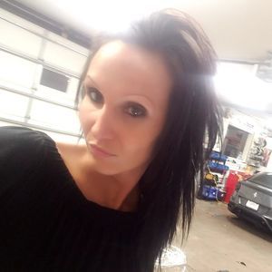 Meet your Posher, Alicia